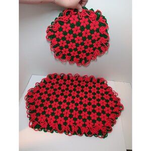 Christmas Placemat And Hot Pad Handmade Crocheted Knitted Green Red Vintage